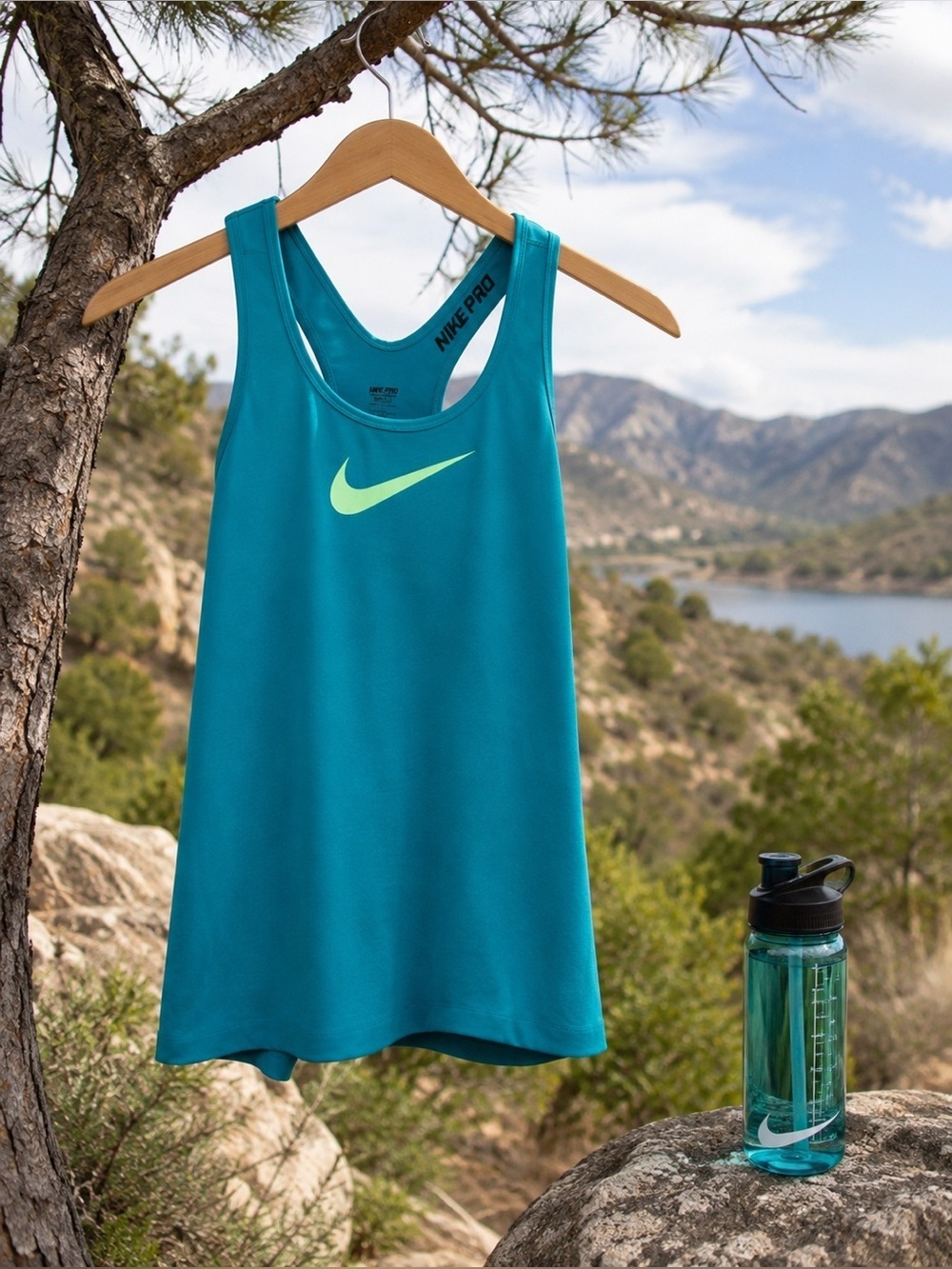 Nike Pro Dri-FIT Running Tank Top L Turquoise Blue Athletic Workout Shirt